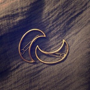 Crescent moon hair accessory